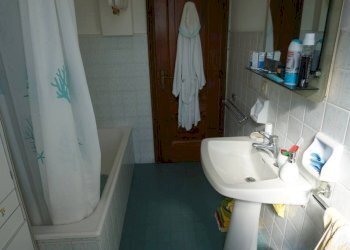 Bagno - Quadrilocale via Generale Manfredo Fanti, 28, Genova (zona Sampierdarena) - foto 18