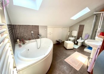 Bagno - Villa a Schiera via Luigi Calabresi, 41, Venaria Reale - foto 22