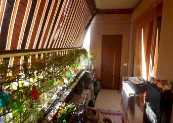 Terrazzo - Three-room apartment via Repubblica, 18, Bollate - photo 2