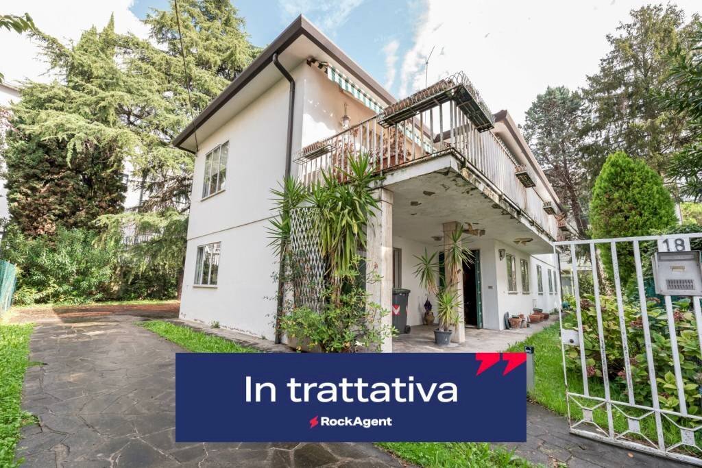 Facciata - Villa via Ferdinando Lori, Padova - foto 2