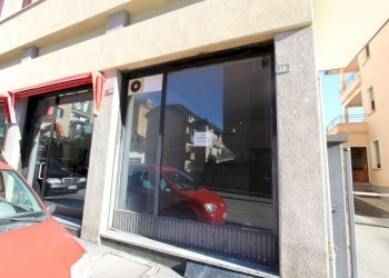 Shop Via Monte Vodice 18, Aosta - photo 2