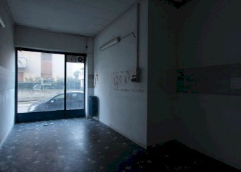 Shop Via Monte Vodice 18, Aosta - photo 4