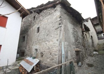 Rustico località chez ramin, Fénis - foto 6