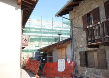 Rustico località chez ramin, Fénis - foto 8