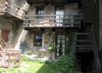 Trilocale localita' Perriail, Gressan - foto 1