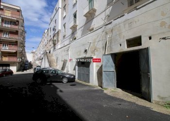 Garage - Parcheggio Vico Iii Francesco Saverio Mercadante, Martina Franca - foto 1