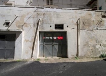 Garage - Parcheggio Vico Iii Francesco Saverio Mercadante, Martina Franca - foto 2