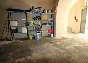 Garage - Parcheggio Vico Iii Francesco Saverio Mercadante, Martina Franca - foto 4