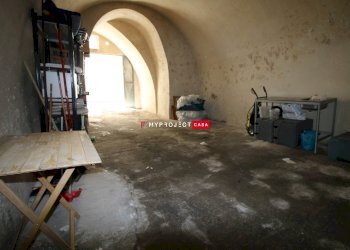 Garage - Parcheggio Vico Iii Francesco Saverio Mercadante, Martina Franca - foto 5