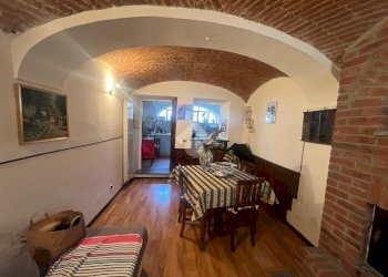 Casa semi indipendente Piazza Martiri della Libertà, Banchette - foto 4