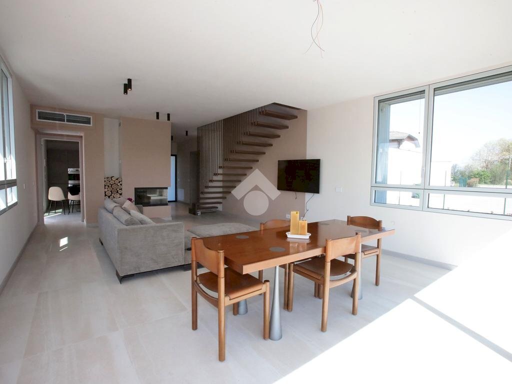 Villa Via Tassone, Bagnolo in Piano - foto 1