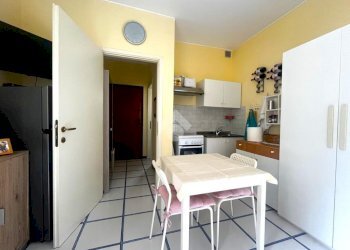 One-room apartment Via Alessandro Volta, Sanremo - photo 12