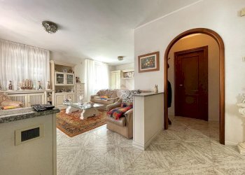 Villa Strada Gomba, Soldano - foto 4