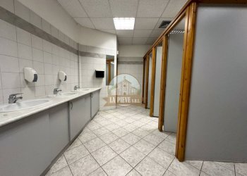 Interno non residenziale - Shop strada Vecchia di San Marziano, Pozzolo Formigaro - photo 24