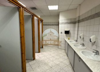 Interno non residenziale - Shop strada Vecchia di San Marziano, Pozzolo Formigaro - photo 42
