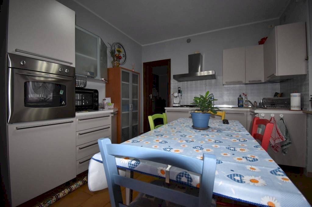 Cucina - Quadrilocale corso Alessandria, Mombercelli - foto 3