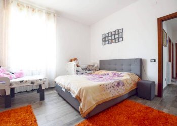 Camera da letto - Appartamento via dell'Annunziata, 3, Mondovì - foto 14