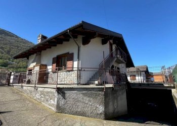 Facciata - Villa Frazione Plan Félinaz, 305, Charvensod - foto 6