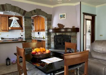 Cucina - Villa Frazione Plan Félinaz, 305, Charvensod - foto 10