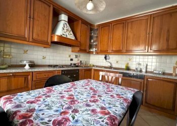 Cucina - Villa Frazione Plan Félinaz, 305, Charvensod - foto 12