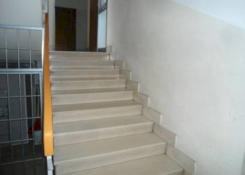 Interno palazzo - Trilocale via Rinaldo Rigola, Bologna (zona Barca) - foto 5