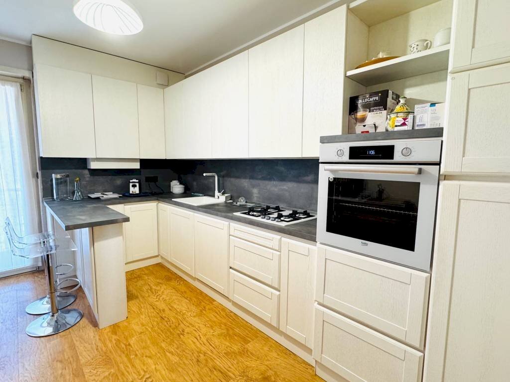 Cucina - Four-room apartment strada Torino, 10, Orbassano - photo 2