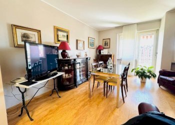 Studio - Quadrilocale strada Torino, 10, Orbassano - foto 4