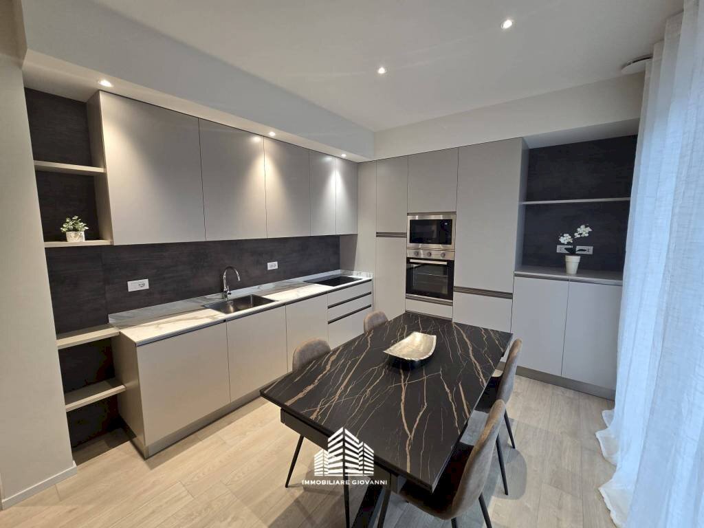 Cucina - Appartamento corso Europa, Alba - foto 3