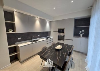 Cucina - Appartamento corso Europa, Alba - foto 3