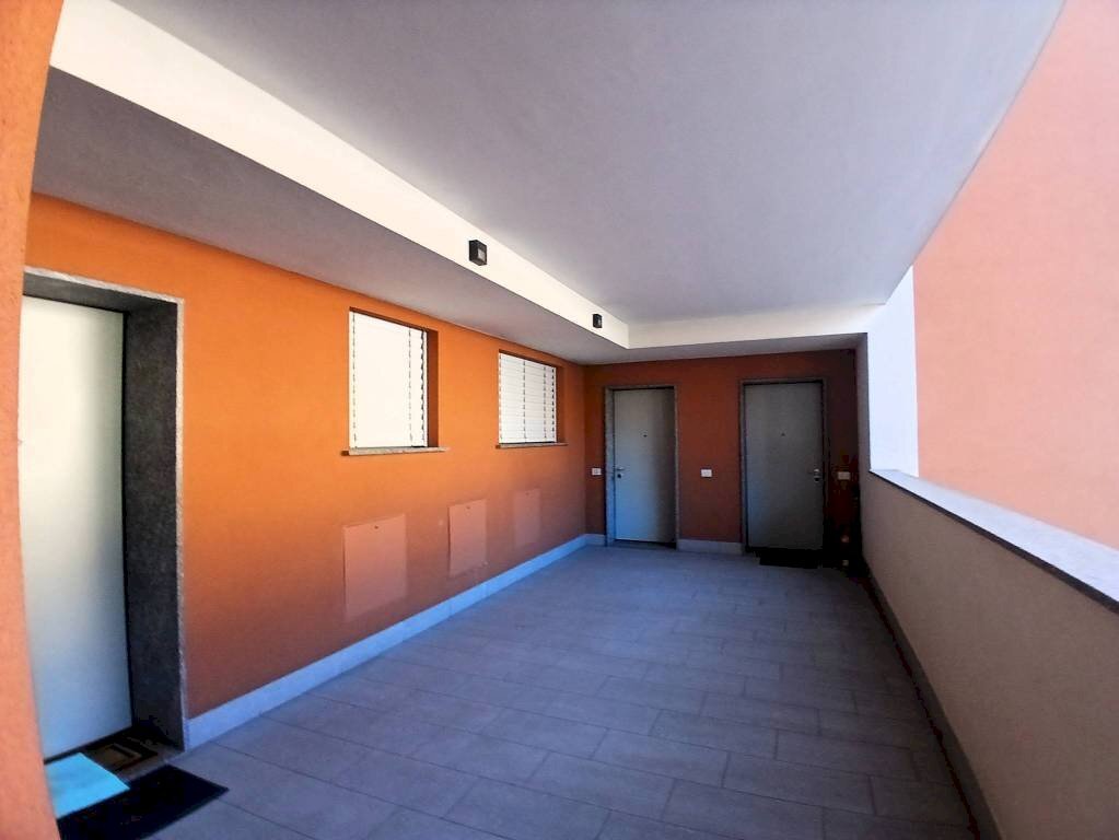 Interno palazzo - Bilocale via Ventina, 2B, Sondrio - foto 3