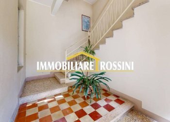 Scala - Casa indipendente via C. Bernasconi, 26, Malnate - foto 5