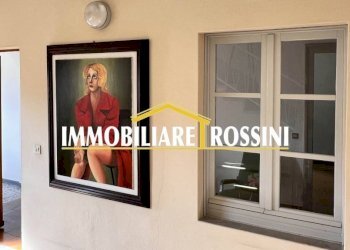 Dettagli - Casa indipendente via C. Bernasconi, 26, Malnate - foto 9