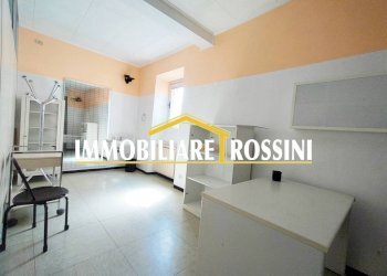 Studio - Casa indipendente via C. Bernasconi, 26, Malnate - foto 38