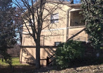 Porzione di casa Canossa - foto 10