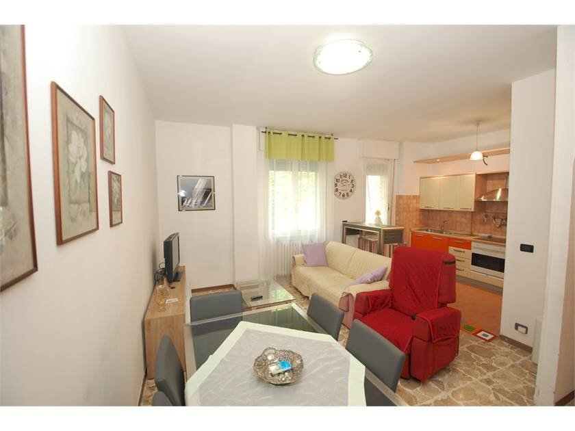 Three-room apartment Modena (neighborhood Crocetta) - photo 1