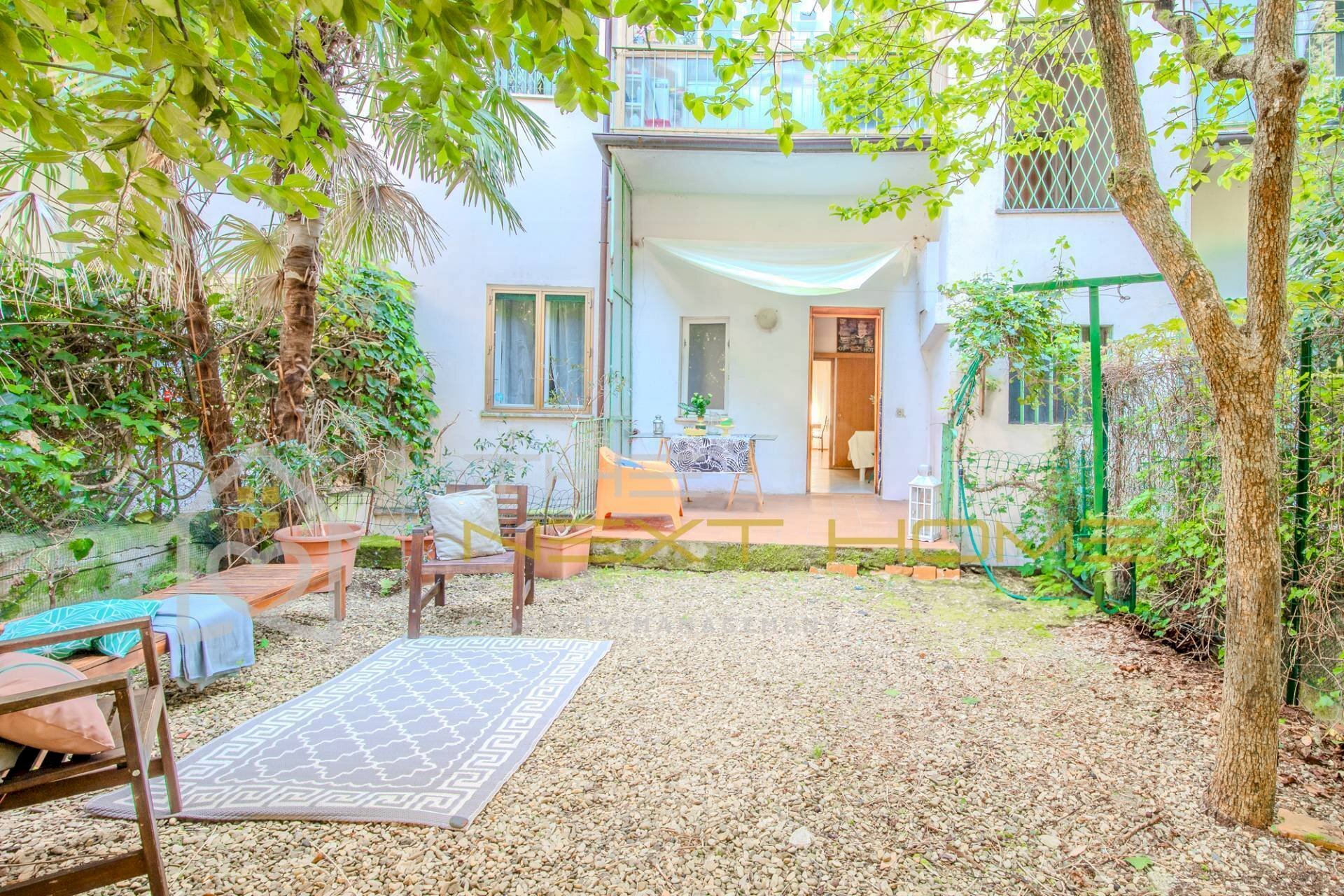 Four-room apartment Via Stefano Turr, Firenze (neighborhood Campo di Marte) - photo 1