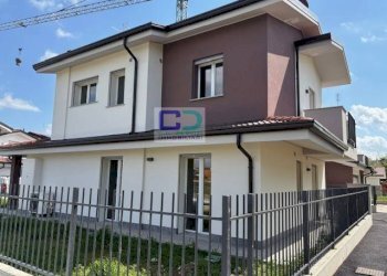 Appartamento VIA LAZZARETTO, Pozzuolo Martesana - foto 2