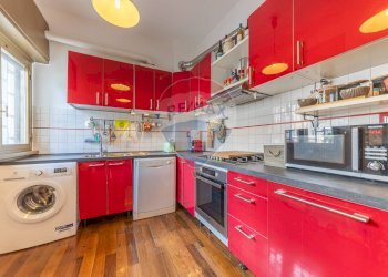 Three-room apartment Via Tuscolana, Roma (neighborhood Tuscolano) - photo 13