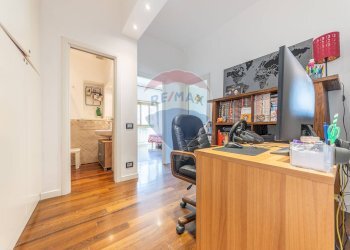 Three-room apartment Via Tuscolana, Roma (neighborhood Tuscolano) - photo 17