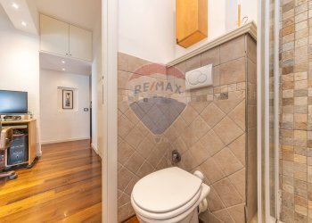 Three-room apartment Via Tuscolana, Roma (neighborhood Tuscolano) - photo 23