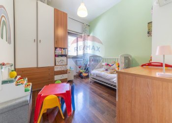 Three-room apartment Via Tuscolana, Roma (neighborhood Tuscolano) - photo 26