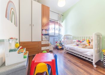 Three-room apartment Via Tuscolana, Roma (neighborhood Tuscolano) - photo 27