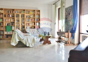 Apartment via della pineta sacchetti, Roma (neighborhood Pineta Sacchetti) - photo 29