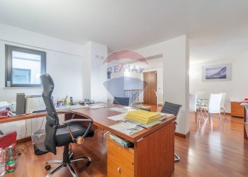 Ufficio Via Biagio Petrocelli, Roma (zona Romanina) - foto 16