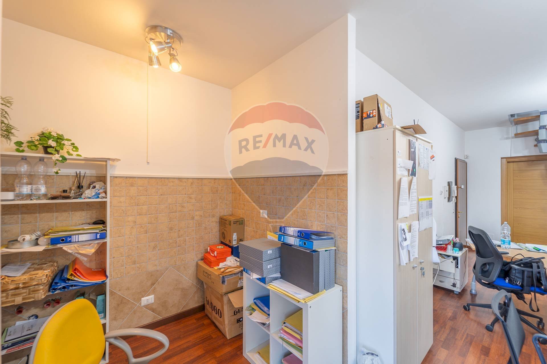 Ufficio Via Biagio Petrocelli, Roma (zona Romanina) - foto 3