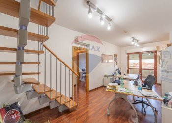 Ufficio Via Biagio Petrocelli, Roma (zona Romanina) - foto 5