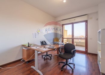 Ufficio Via Biagio Petrocelli, Roma (zona Romanina) - foto 9