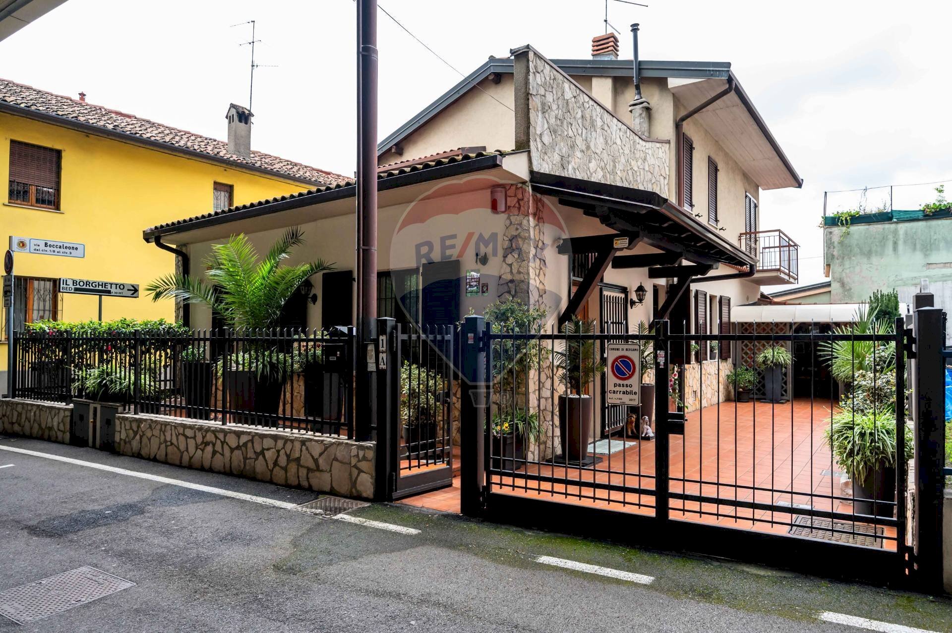 Independent house Via Boccaleone, Bergamo (neighborhood Boccaleone) - photo 1