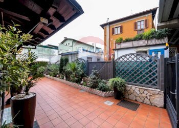Casa indipendente Via Boccaleone, Bergamo (zona Boccaleone) - foto 2