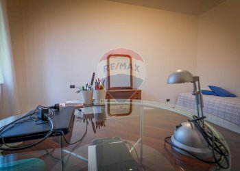 Trilocale Bergamo (zona Colognola) - foto 28